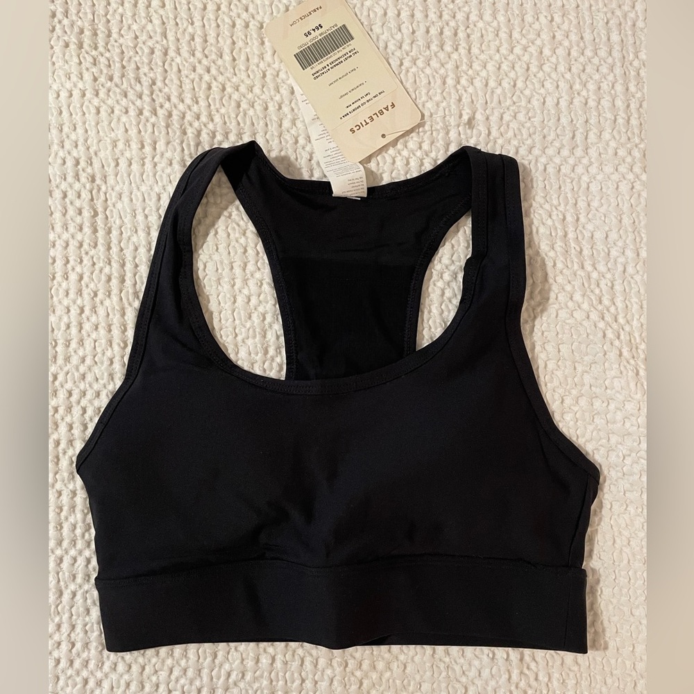 Fabletics On-The-Go Sports Bra II - BLACK - S/6